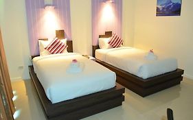 ออลซีซั่น เรสซิเดนซ์ Hotel